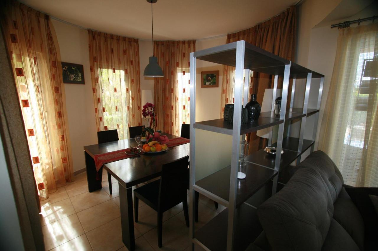 Beach Villa Sofia เนโอโชริโอ ภายนอก รูปภาพ
