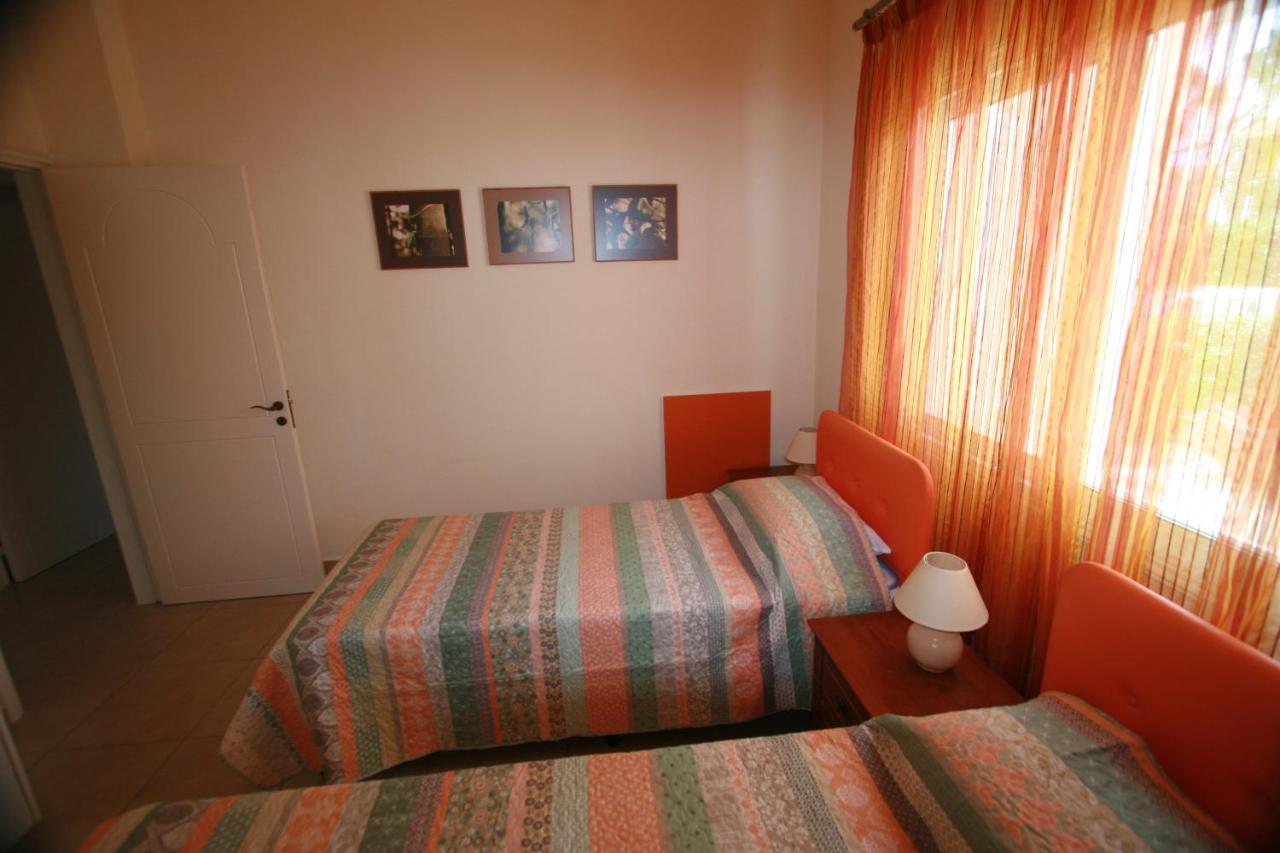 Beach Villa Sofia เนโอโชริโอ ภายนอก รูปภาพ