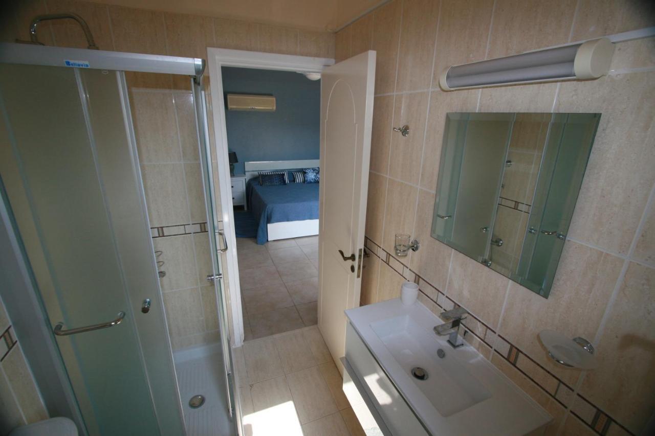 Beach Villa Sofia เนโอโชริโอ ภายนอก รูปภาพ